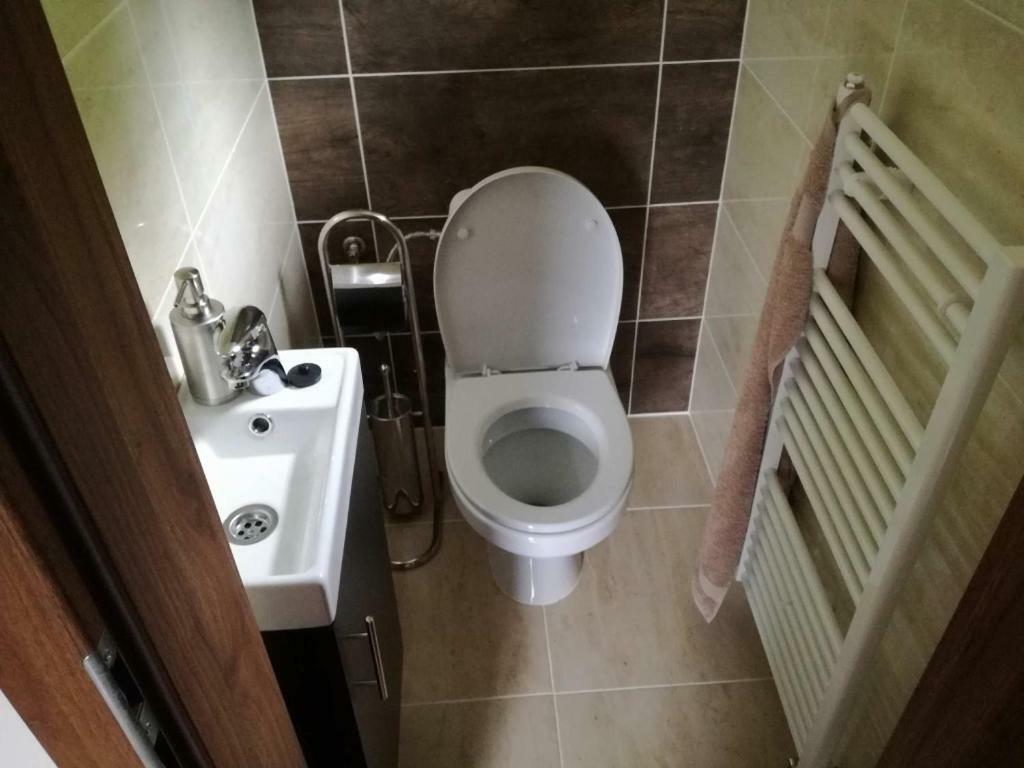 Apartman Tatiana เทรโควา ภายนอก รูปภาพ